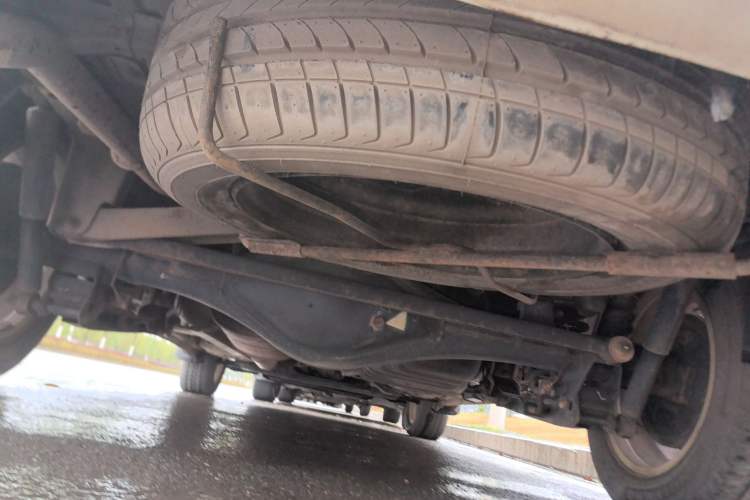 Used Wuling Hongguang 2015 1.5L S1 Standard China V-Emission Standards Chassis Rear