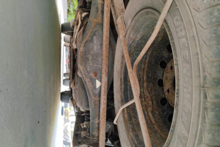 Used Wuling Hongguang 2015 1.5L S1 Standard China V-Emission Standards Chassis Rear