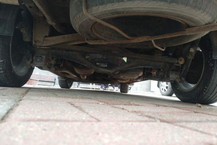 Used Wuling Hongguang 2015 1.5L S1 Standard China V-Emission Standards Chassis Rear
