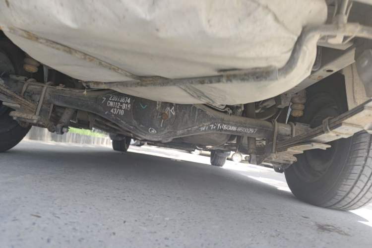 Used Wuling Hongguang 2015 1.5L S Basic Version China V Standard Chassis Rear
