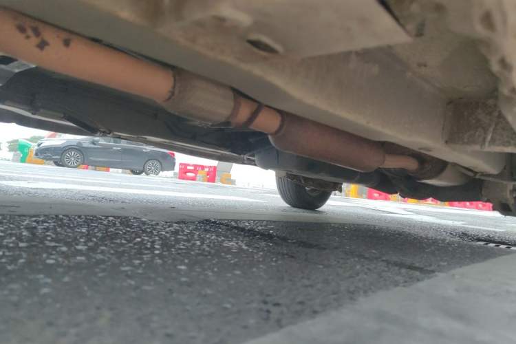 Used Wuling Hongguang 2015 1.5L S Base Model China IV Chassis Rear Left
