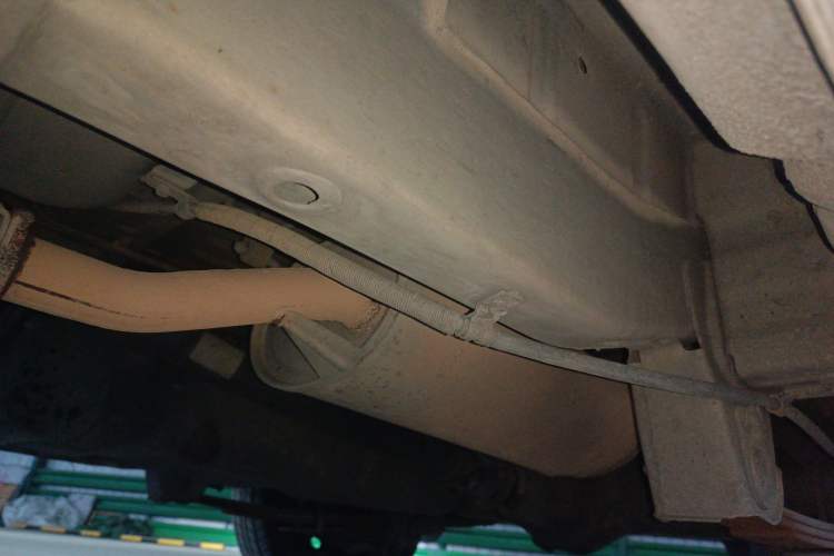 Used Wuling Hongguang 2015 1.2L S Base Model China V Standard Chassis Rear Left