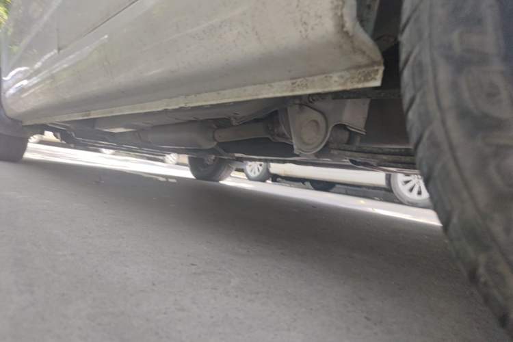 Used Wuling Hongguang 2015 1.5L S Basic Version China V Standard Chassis Rear Left