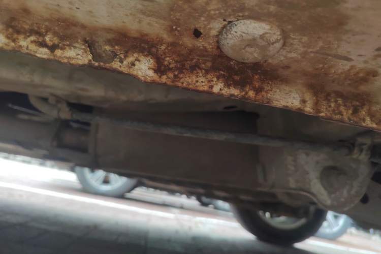 Used Wuling Hongguang 2015 1.5L S1 Comfort China V Standard Chassis Rear Left