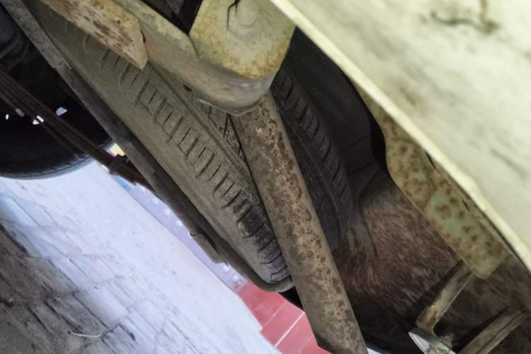 Used Wuling Hongguang 2015 1.2L S Base Model China V Standard Chassis Rear Left