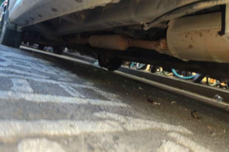 Used Wuling Hongguang 2015 1.5L S1 Standard China V-Emission Standards Chassis Rear Left