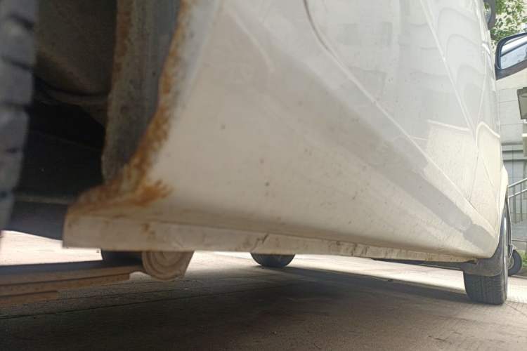 Used Wuling Hongguang 2015 1.5L S Basic Version China V Standard Chassis Rear Right