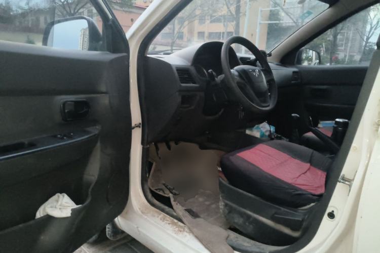 Used Wuling Hongguang 2015 1.2L S Base Model China V Standard Driver Seat