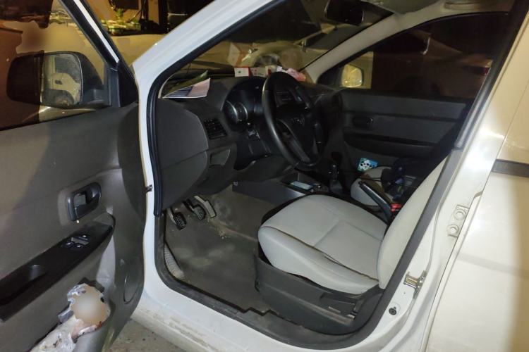 Used Wuling Hongguang 2015 1.5L S Basic Version China V Standard Driver Seat
