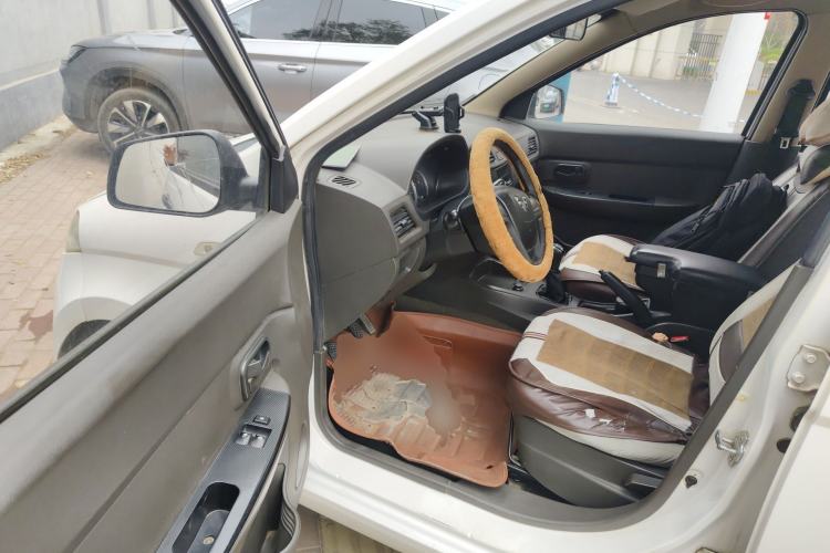 Used Wuling Hongguang 2015 1.2L S Base Model China V Standard Driver Seat