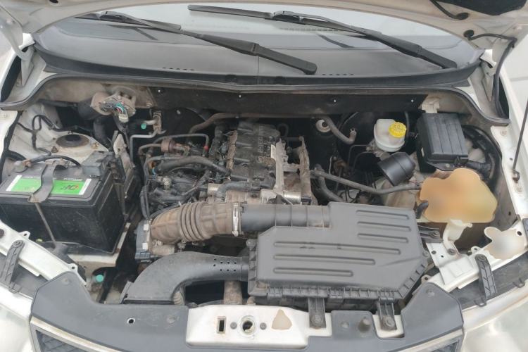 Used Wuling Hongguang 2015 1.5L S Base Model China IV Engine Bay