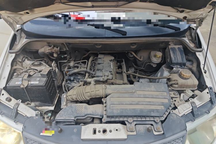 Used Wuling Hongguang 2015 1.5L S Basic Version China V Standard Engine Bay
