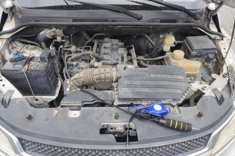 Used Wuling Hongguang 2015 1.5L S1 Comfort China V Standard Engine Bay