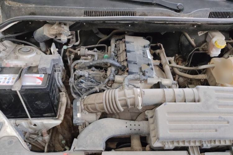 Used Wuling Hongguang 2015 1.5L S1 Standard China V-Emission Standards Engine Bay