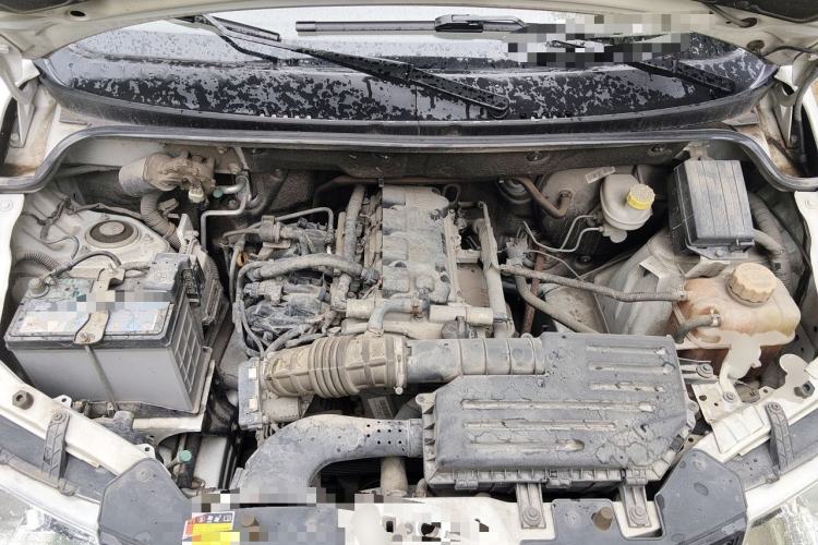 Used Wuling Hongguang 2015 1.5L S Basic Version China V Standard Engine Bay