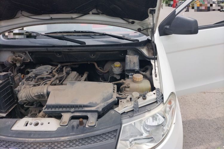 Used Wuling Hongguang 2015 1.2L S Base Model China V Standard Engine Bay Left