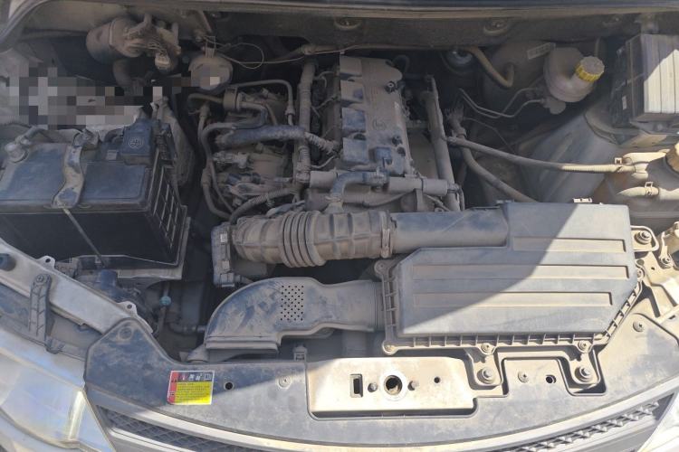 Used Wuling Hongguang 2015 1.5L S Basic Version China V Standard Engine Bay