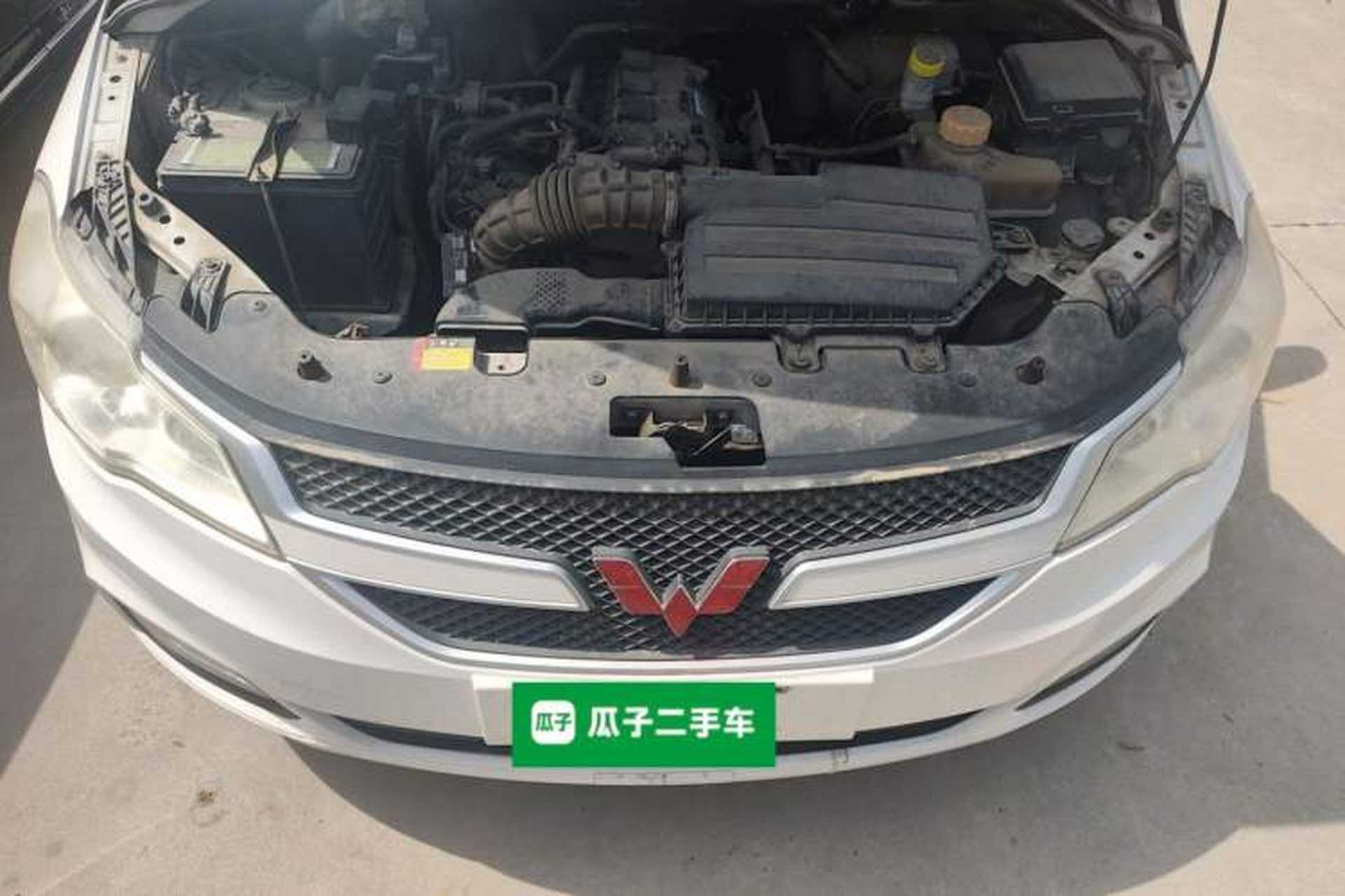 Used Wuling Hongguang 2015 1.5L S1 Standard China V-Emission Standards Engine Bay