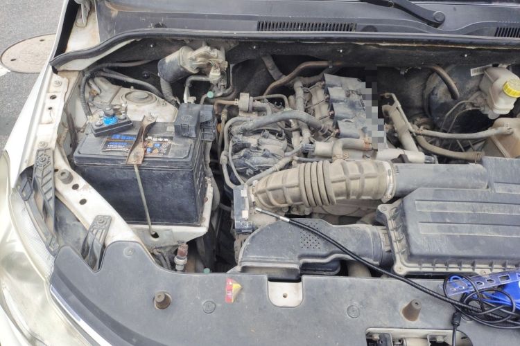 Used Wuling Hongguang 2015 1.5L S1 Comfort China V Standard Engine Bay Right