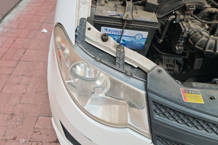Used Wuling Hongguang 2015 1.2L S Base Model China V Standard Engine Bay Right