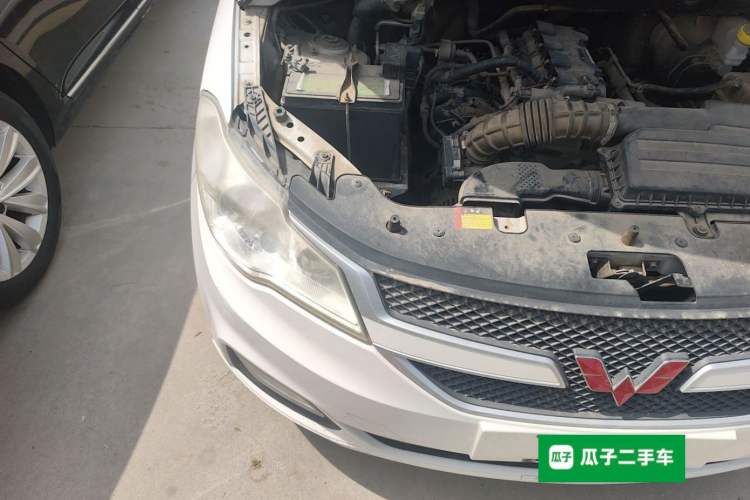 Used Wuling Hongguang 2015 1.5L S1 Standard China V-Emission Standards Engine Bay Right
