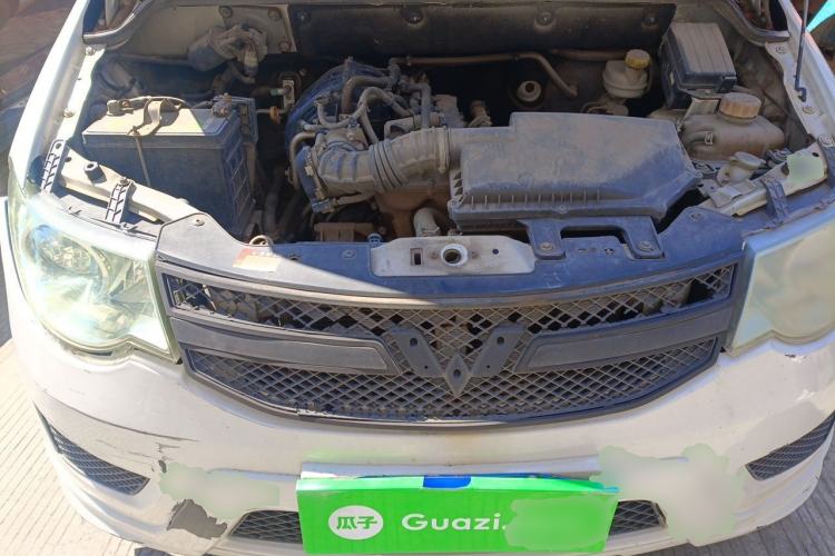 Used Wuling Hongguang 2015 1.2L S Base Model China IV Engine Bay
