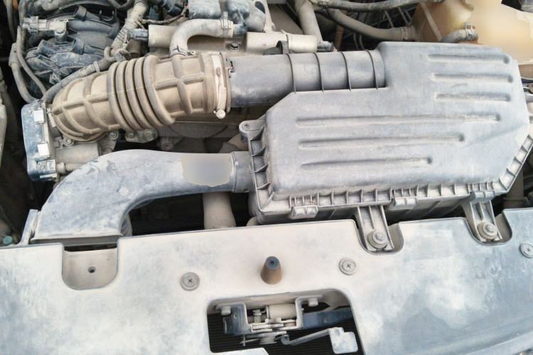 Used Wuling Hongguang 2015 1.5L S1 Standard China V-Emission Standards Engine Bay