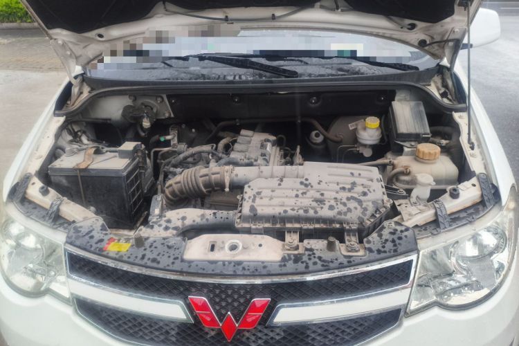 Used Wuling Hongguang 2015 1.5L S1 Standard China V-Emission Standards Engine Bay