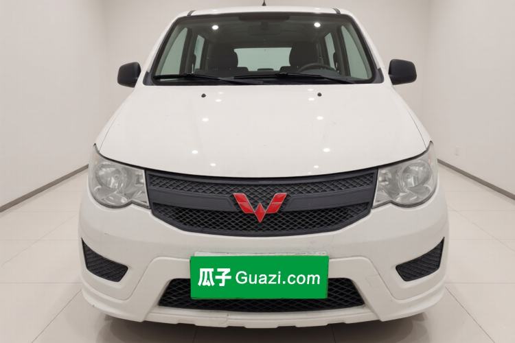 Used Wuling Hongguang 2015 1.2L S Base Model China V Standard Exterior 1