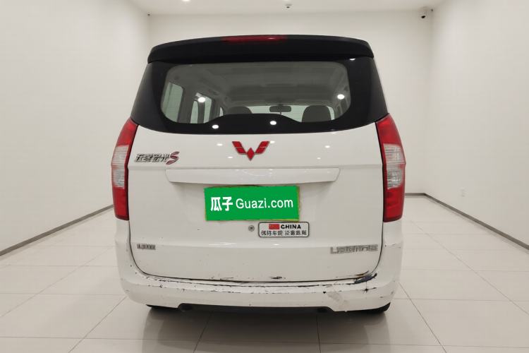 Used Wuling Hongguang 2015 1.2L S Base Model China V Standard Exterior 4
