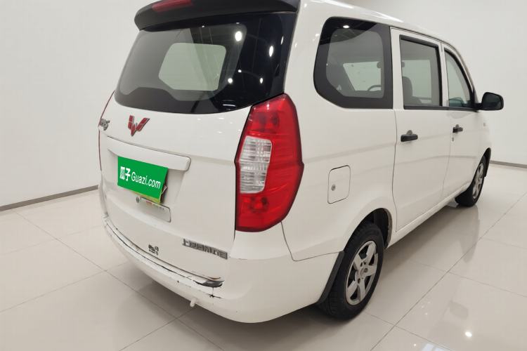 Used Wuling Hongguang 2015 1.2L S Base Model China V Standard Exterior 5