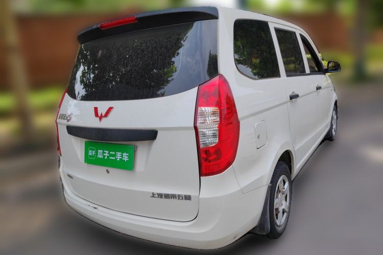 Used Wuling Hongguang 2015 1.5L S Basic Version China V Standard Exterior 5
