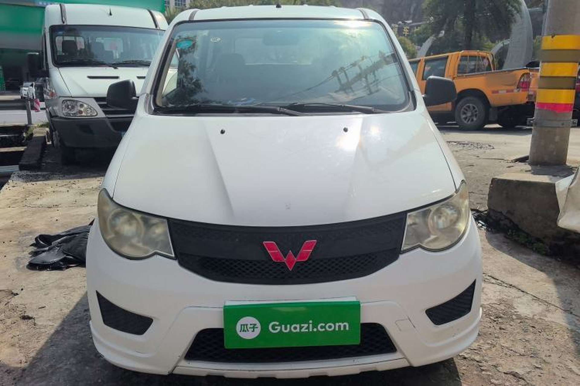 Used Wuling Hongguang 2015 1.2L S Base Model China IV Front