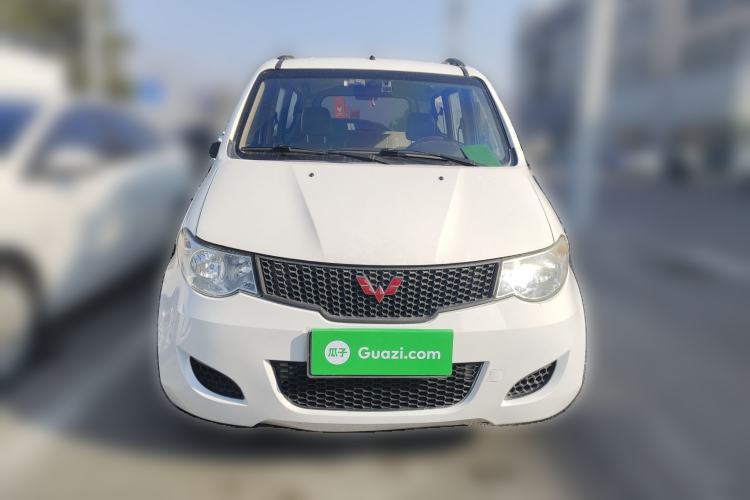 Used Wuling Hongguang 2015 1.5L S Base Model China IV Front