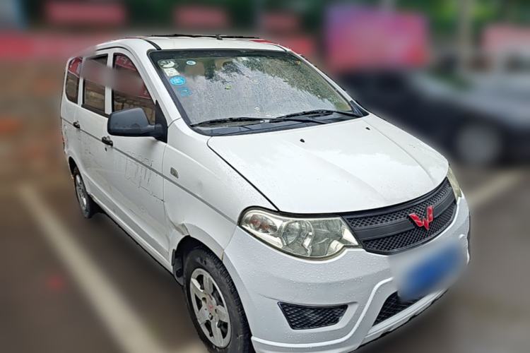 Used Wuling Hongguang 2015 1.2L S Base Model China V Standard Front Right 45 Deg