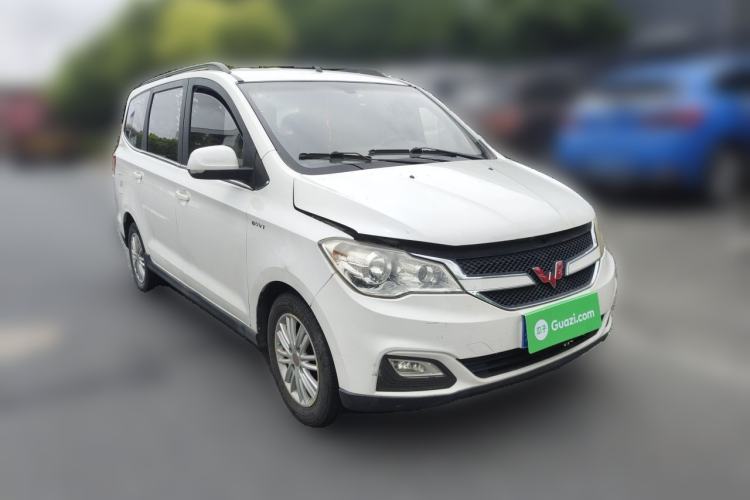 Used Wuling Hongguang 2015 1.5L S1 Comfort China V Standard Front Right 45 Deg