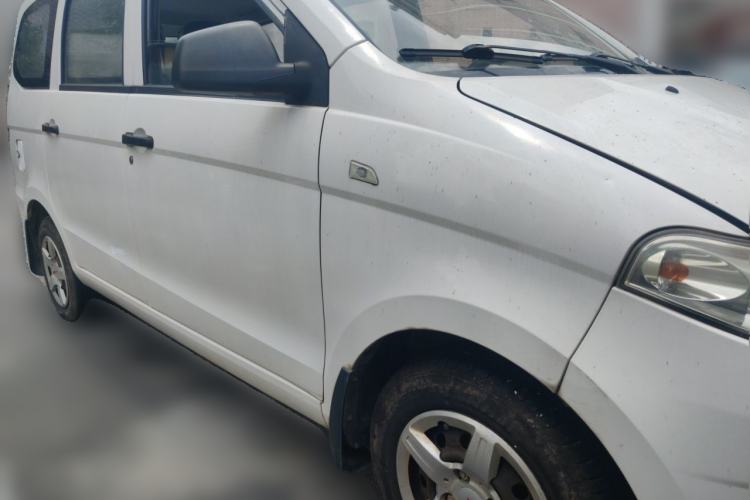 Used Wuling Hongguang 2015 1.2L S Base Model China V Standard Front Right 45 Deg
