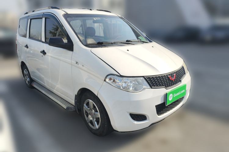 Used Wuling Hongguang 2015 1.5L S Base Model China IV Front Right 45 Deg