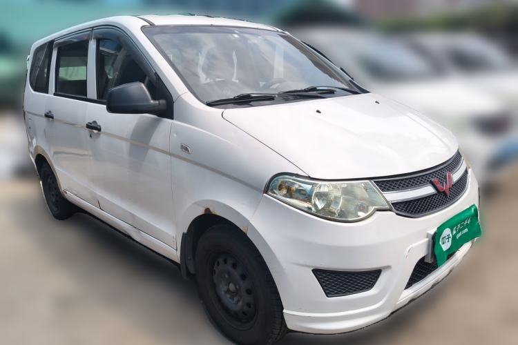Used Wuling Hongguang 2015 1.2L S Base Model China V Standard Front Right 45 Deg