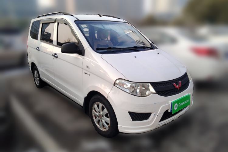 Used Wuling Hongguang 2015 1.5L S Base Model China IV Front Right 45 Deg