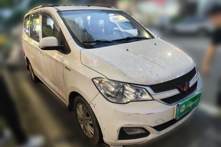 Used Wuling Hongguang 2015 1.5L S1 Standard China V-Emission Standards Front Right 45 Deg