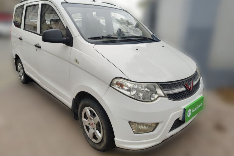Used Wuling Hongguang 2015 1.2L S Base Model China V Standard Front Right 45 Deg