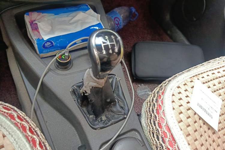 Used Wuling Hongguang 2015 1.5L S Basic Version China V Standard Gear Lever