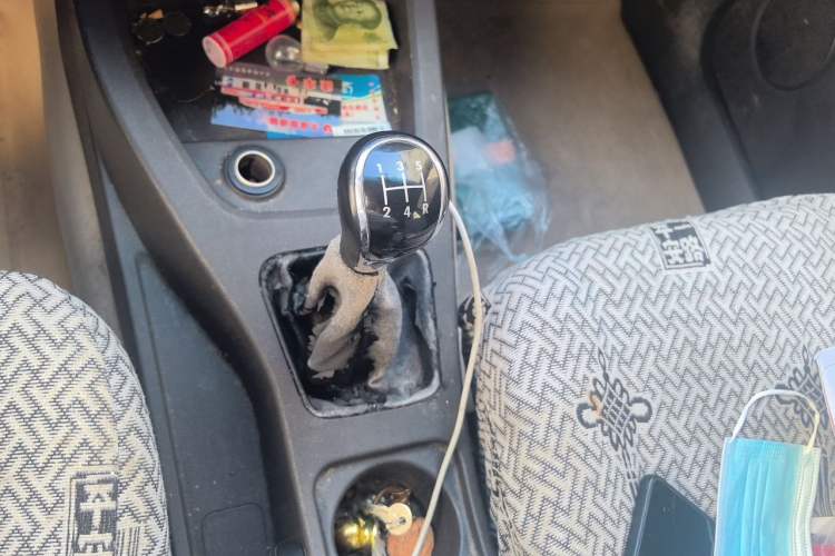 Used Wuling Hongguang 2015 1.2L S Base Model China IV Gear Lever