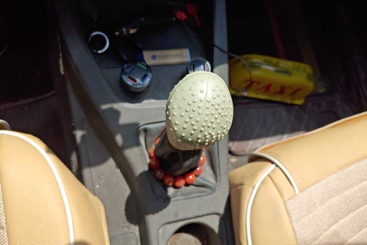 Used Wuling Hongguang 2015 1.5L S Base Model China IV Gear Lever