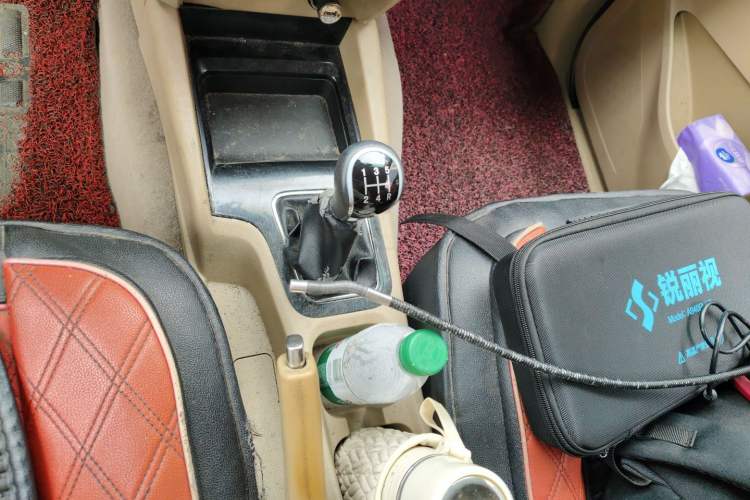 Used Wuling Hongguang 2015 1.5L S1 Comfort China V Standard Gear Lever