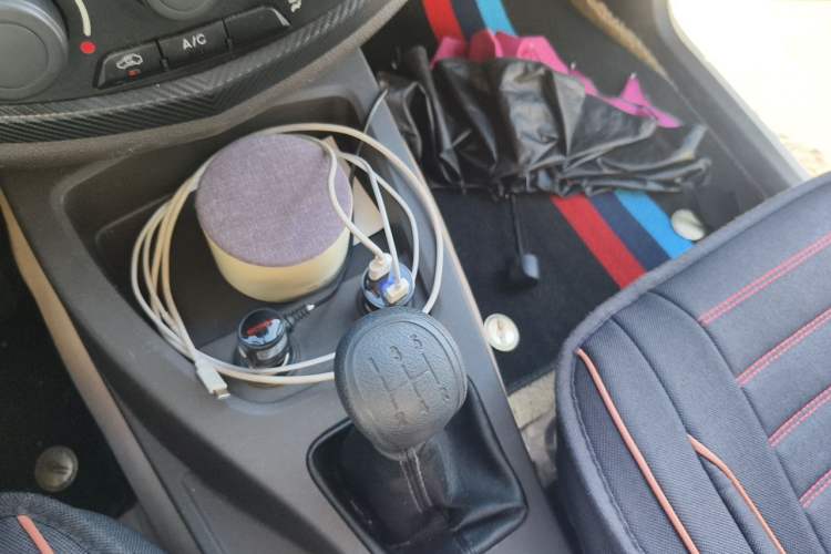 Used Wuling Hongguang 2015 1.5L S Basic Version China V Standard Gear Lever