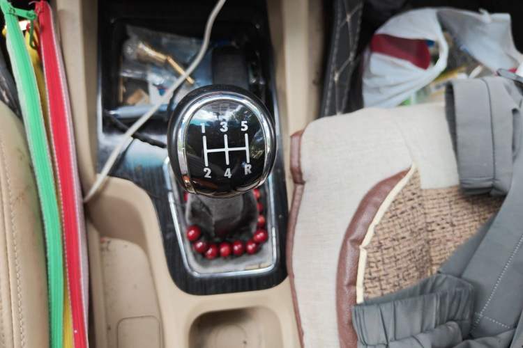 Used Wuling Hongguang 2015 1.5L S1 Comfort China V Standard Gear Lever