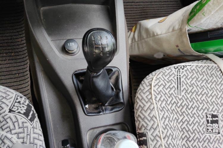 Used Wuling Hongguang 2015 1.5L S Basic Version China V Standard Gear Lever