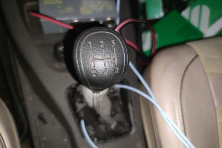Used Wuling Hongguang 2015 1.5L S Basic Version China V Standard Gear Lever